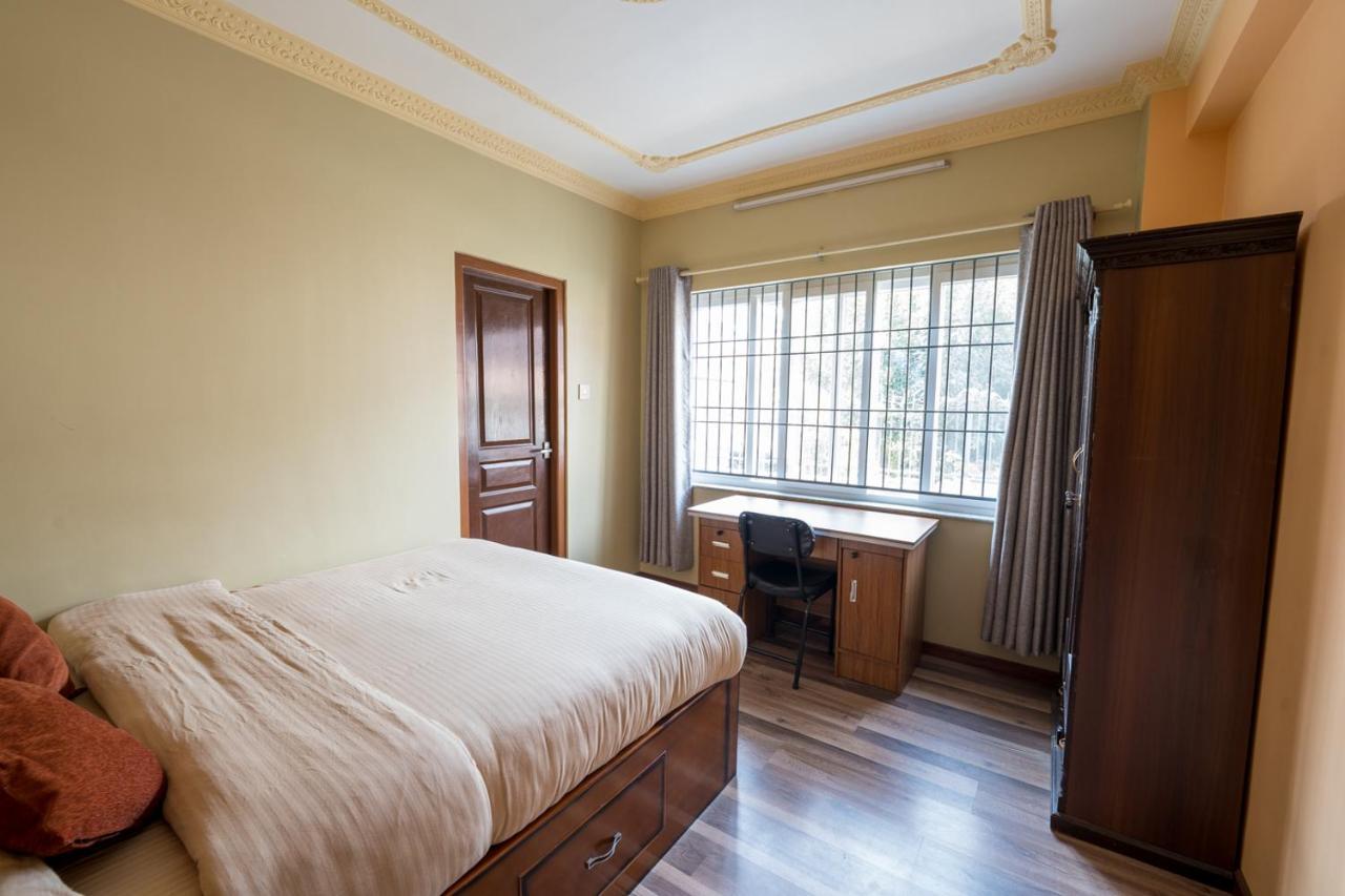Shine Homestay Famille Francophone - Shine Home And Apartment กาฐมาณฑุ ภายนอก รูปภาพ