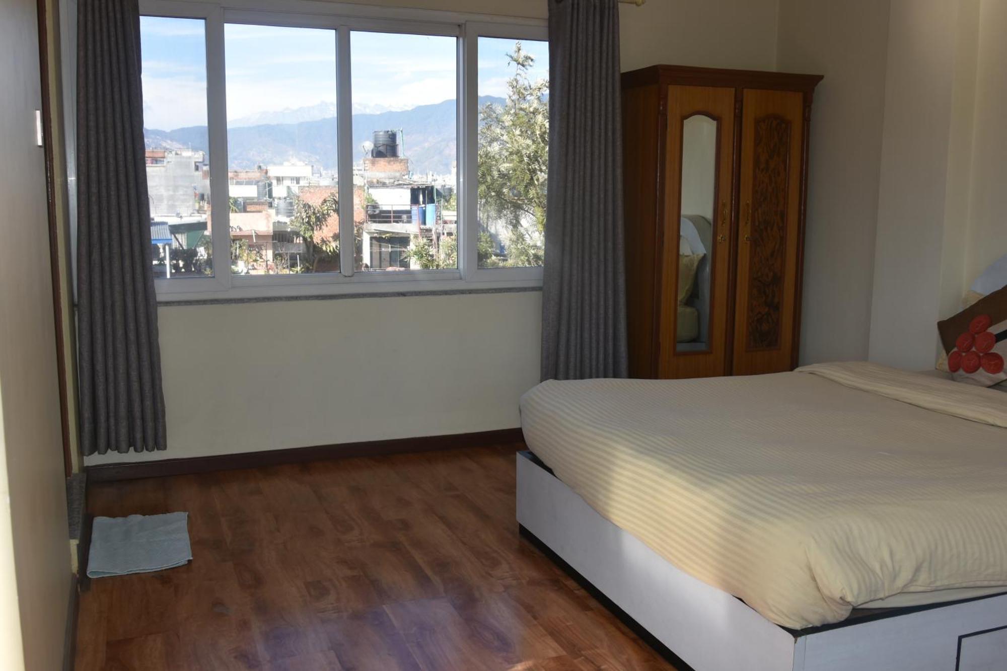 Shine Homestay Famille Francophone - Shine Home And Apartment กาฐมาณฑุ ภายนอก รูปภาพ