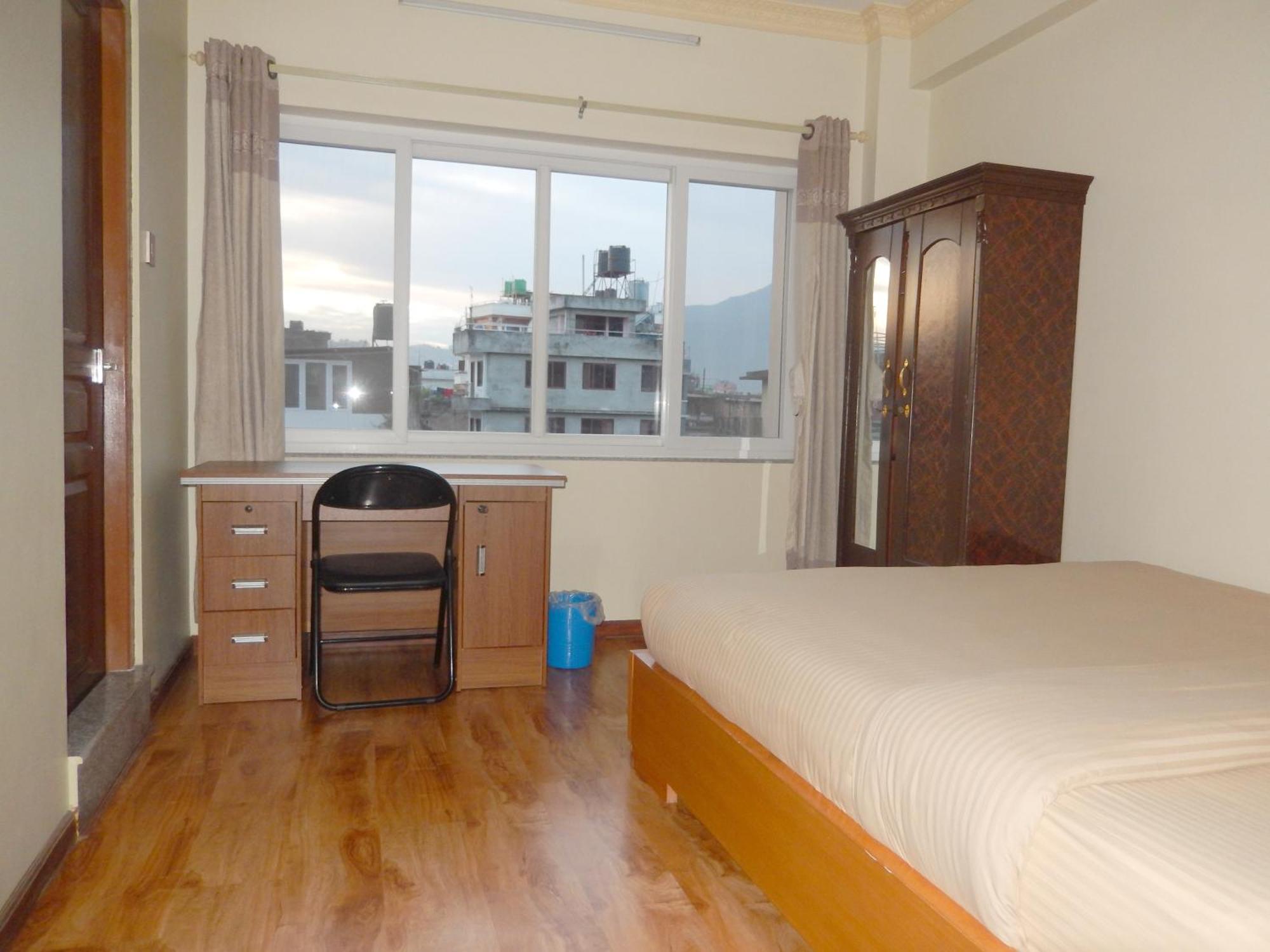 Shine Homestay Famille Francophone - Shine Home And Apartment กาฐมาณฑุ ภายนอก รูปภาพ
